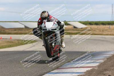 media/Apr-26-2024-TrackDaz (Fri) [[c4b677d280]]/B Group/120pm (Wheelie Bump)/